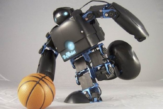 O Meşhur Robot Türkiye’ye Geliyor Küçük robot Türkiyede