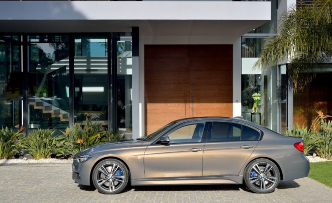 2016-BMW-340i-M-Sport-sedan-4