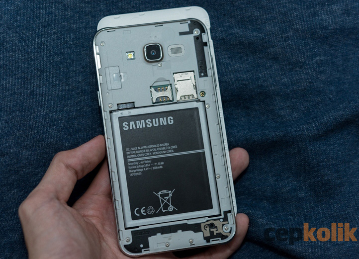 Samsung Galaxy J5 Vs Galaxy J7 Spesifikasi Perbandingan