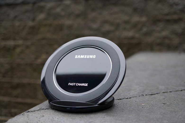 samsung-fast-wireless-şarj-cihazı 