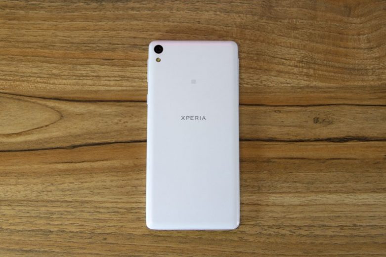 Sony Xperia X