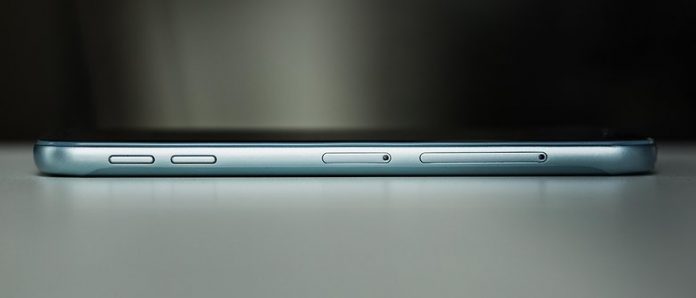 Samsung-1-696x298.jpg