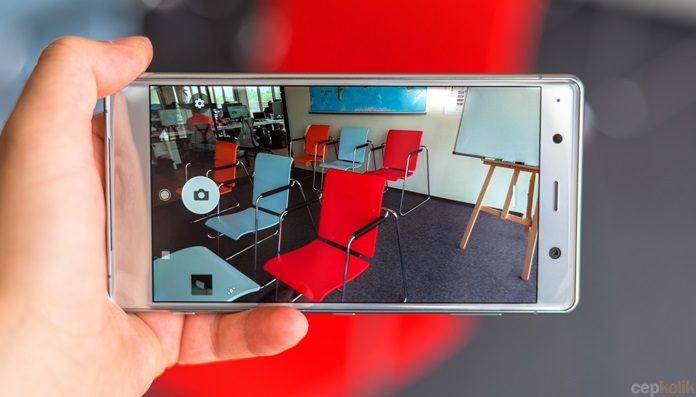 Sony Xperia XZ2 Premium Sony Xperia XZ2 Premium Güncellemesi Kameraya Portre Modu Getirdi