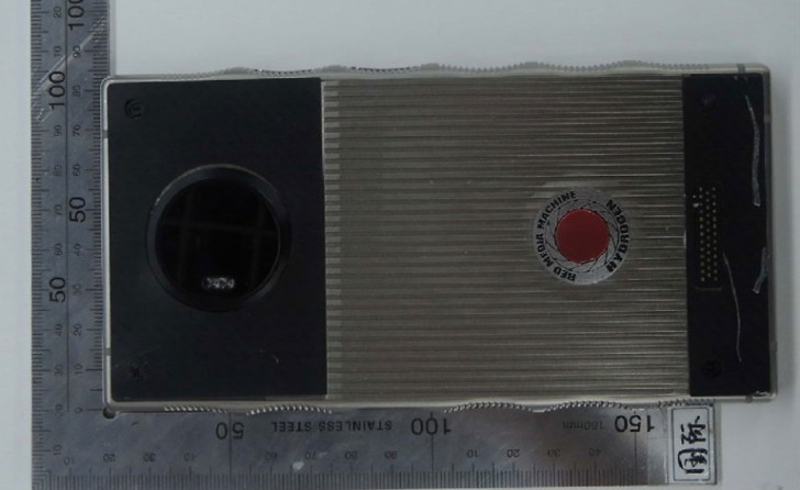 Red Hydrogen One Titanyum