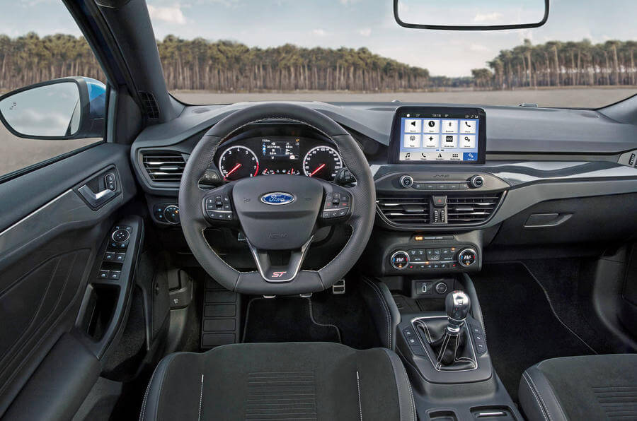 Ford-Focus-2019-11.jpg