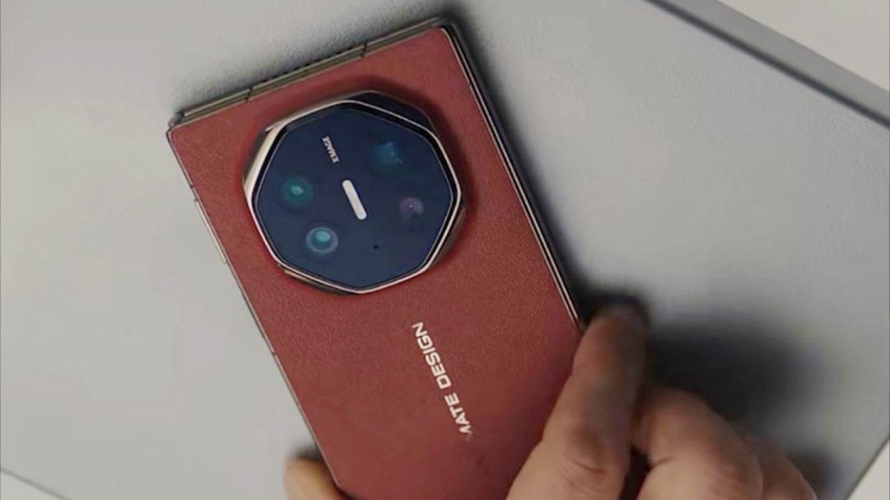 Üçe Katlanan Telefon Huawei Mate XT Tanıtım Videosu Yayınlandı