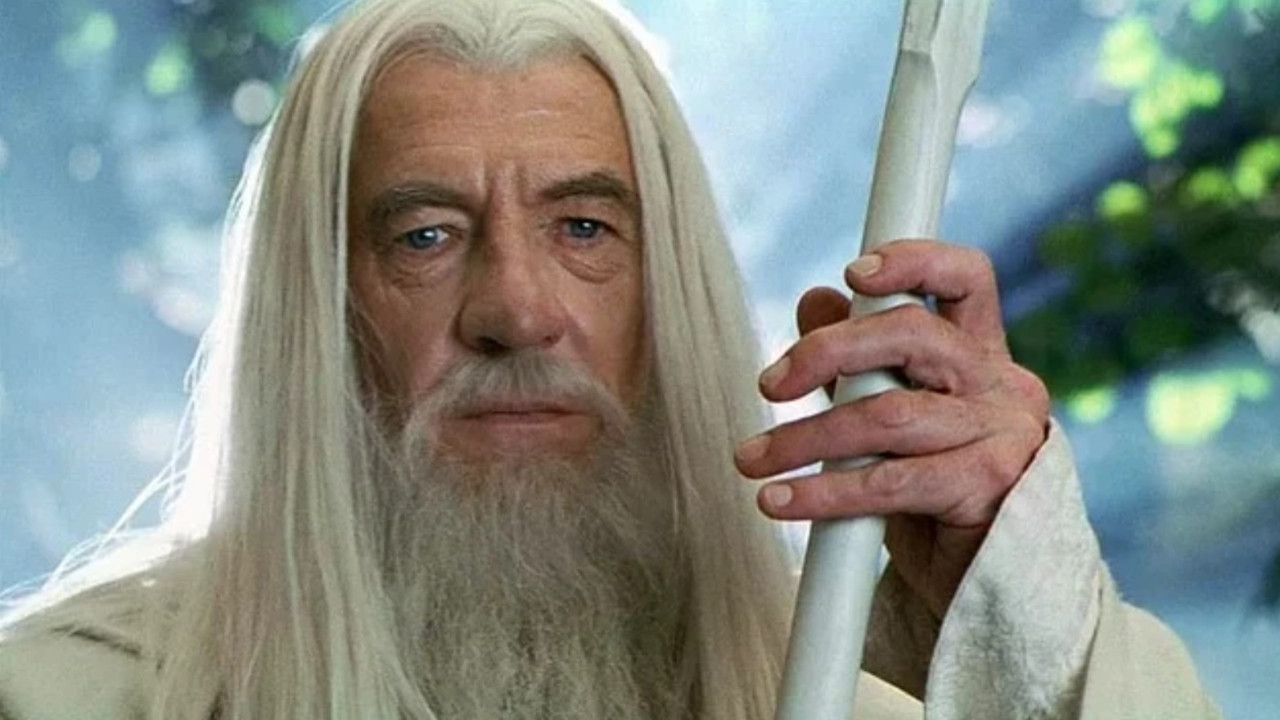 Yeni Yüzüklerin Efendisi Filmlerinde Gandalf da Olacak